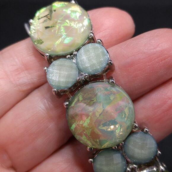 Light Green Iridescent Faceted Stretch Bracelet, 6 1/2 Inches - Picture 7 of 8